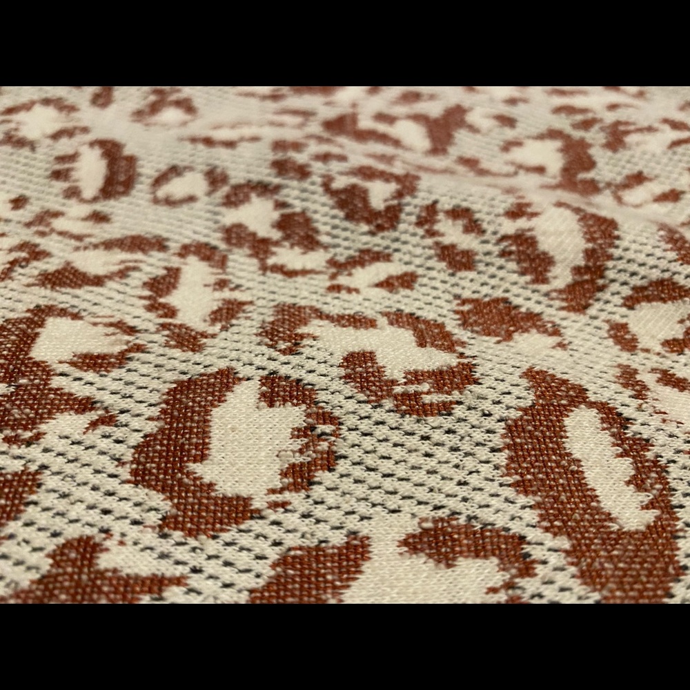 Dolan MuMu - Picture 2 of 3